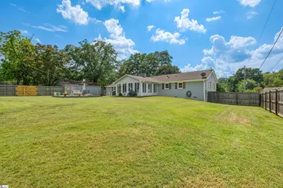 202 N Pine Lake Drive, Spartanburg, SC 29301 - Photo 30