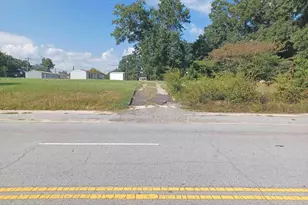 N Bell St, Clinton, SC 29325 - Photo 2
