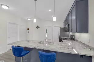 203 Taylor Woods Ct, Greenville, SC 29607 - Photo 6