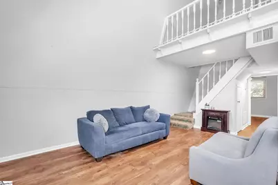112 Hilltop Road, Laurens, SC 29360 - Photo 8