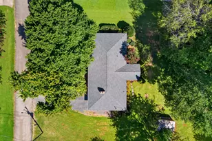 136 James Ave, Wellford, SC 29385 - Photo 4