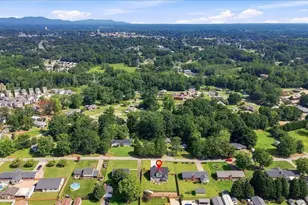 314 Roscoe Dr, Greer, SC 29651 - Photo 48