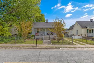 68 Hutchens St, Greenville, SC 29605 - Photo 6