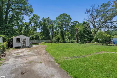 9 Glenwood Lane, Greenville, SC 29605 - Photo 4