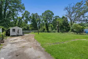 9 Glenwood Ln, Greenville, SC 29605 - Photo 4