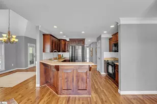 2716 Carolina Country Club Rd, Spartanburg, SC 29306 - Photo 12