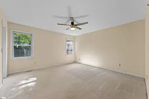 302 Valley View Rd, Fountain Inn, SC 29644 - Photo 10