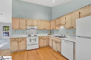 310 Dunwoody Dr, Simpsonville, SC 29651 - Photo 6