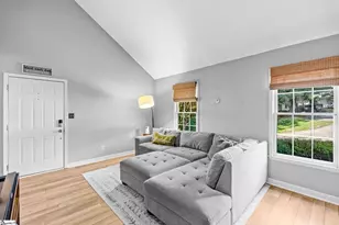 141 Inwood Ct, Spartanburg, SC 29302 - Photo 4