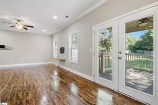1000 Sheila Ave, Greer, SC 29651 - Photo 6