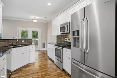1000 Sheila Avenue, Greer, SC 29651 - Photo 8