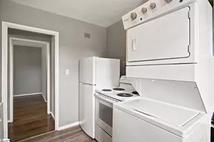 100 Lewis Dr, Greenville, SC 29605 - Photo 10