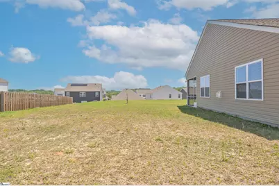 1924 Hunters Run Circle, Woodruff, SC 29388 - Photo 24