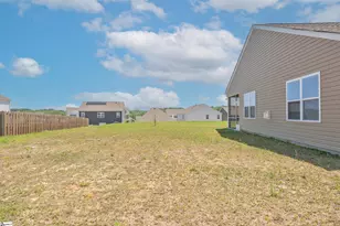 1924 Hunters Run Cir, Woodruff, SC 29388 - Photo 24