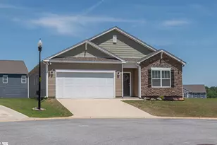 1924 Hunters Run Cir, Woodruff, SC 29388 - Photo 2