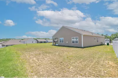 1924 Hunters Run Circle, Woodruff, SC 29388 - Photo 32