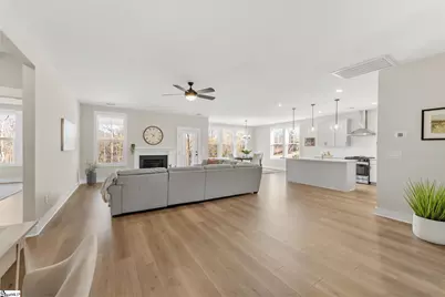 1815 Cross Creek Drive, Seneca, SC 29678 - Photo 12