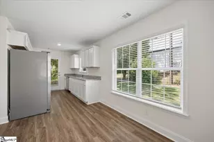 438 N Forest St, Spartanburg, SC 29303 - Photo 12