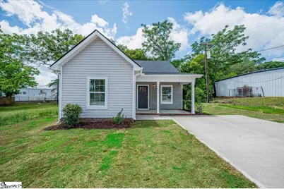 438 N Forest Street, Spartanburg, SC 29303 - Photo 1