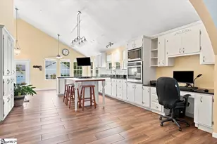 652 Arlington Rd, Greer, SC 29651 - Photo 10