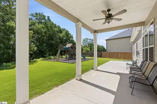 425 Castleford Pl, Simpsonville, SC 29681 - Photo 32