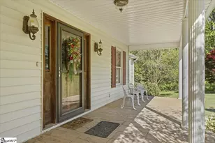 310 Holly Springs Rd, Inman, SC 29349 - Photo 4