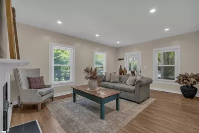 214 Beattie Street, Simpsonville, SC 29681 - Photo 4