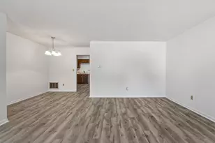174 New Market St, Tryon, NC 28782 - Photo 12