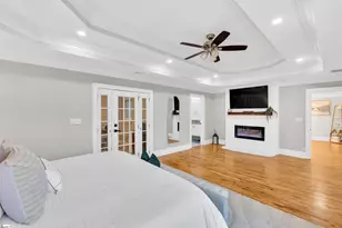 380 Forrester Dr, Greenville, SC 29607 - Photo 16