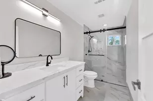 380 Forrester Dr, Greenville, SC 29607 - Photo 24