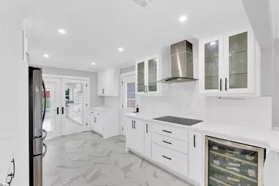380 Forrester Drive, Greenville, SC 29607 - Photo 10