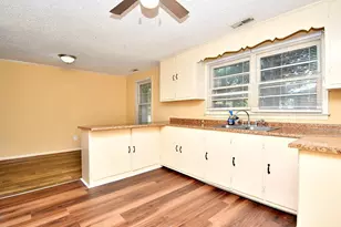 239 Eastbrook Dr, Woodruff, SC 29388 - Photo 8