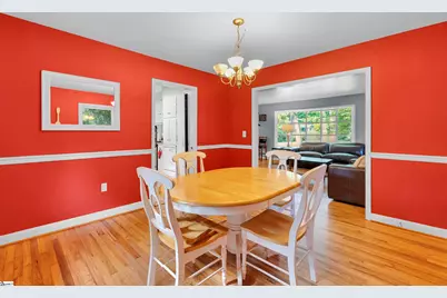2209 Edgefield Road, Spartanburg, SC 29307 - Photo 4