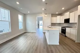1317 Algeddis Dr, Greer, SC 29651 - Photo 8