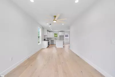 33 Happy Avenue, Greenville, SC 29609 - Photo 2