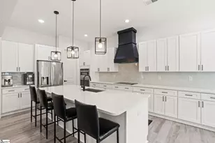 433 Lynn Rd, Taylors, SC 29687 - Photo 12