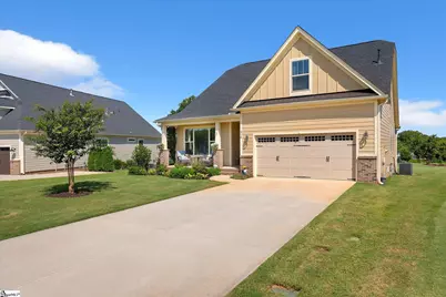 218 Montview Circle, Greenville, SC 29617 - Photo 2