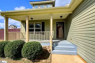 129 Hurst Ave, Anderson, SC 29625 - Photo 2