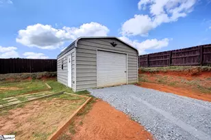 129 Hurst Ave, Anderson, SC 29625 - Photo 26