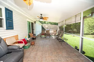 218 Goodjoin Rd, Landrum, SC 29356 - Photo 16