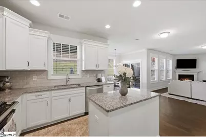 318 Kelby Street, Travelers Rest, SC 29690 - Photo 10
