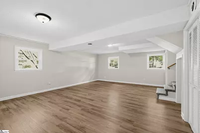 202 Vinewood Court, Simpsonville, SC 29680 - Photo 2