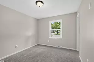 202 Vinewood Ct, Simpsonville, SC 29680 - Photo 14