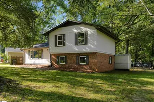 202 Vinewood Ct, Simpsonville, SC 29680 - Photo 1