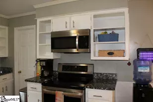 103 Pine Forest Dr, Easley, SC 29642 - Photo 4