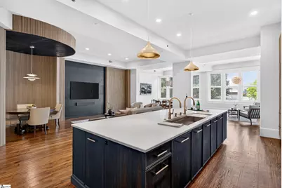 18 S Main Street #Unit 202, Greenville, SC 29601 - Photo 6