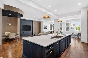 18 S Main St, Greenville, SC 29601 - Photo 6