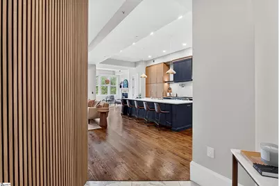 18 S Main Street #Unit 202, Greenville, SC 29601 - Photo 2