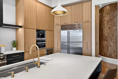 18 S Main Street #Unit 202, Greenville, SC 29601 - Photo 8