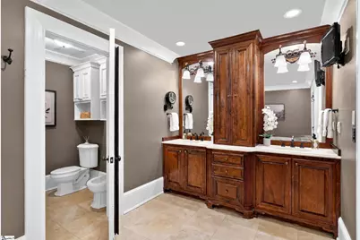 18 S Main Street #Unit 202, Greenville, SC 29601 - Photo 36